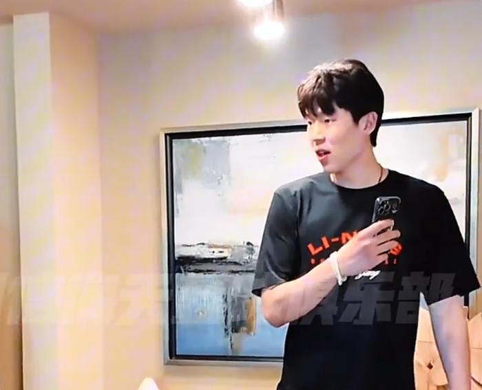 青岛更新杨瀚森在波特兰租房！层高有点矮，等发工资换个好点的！