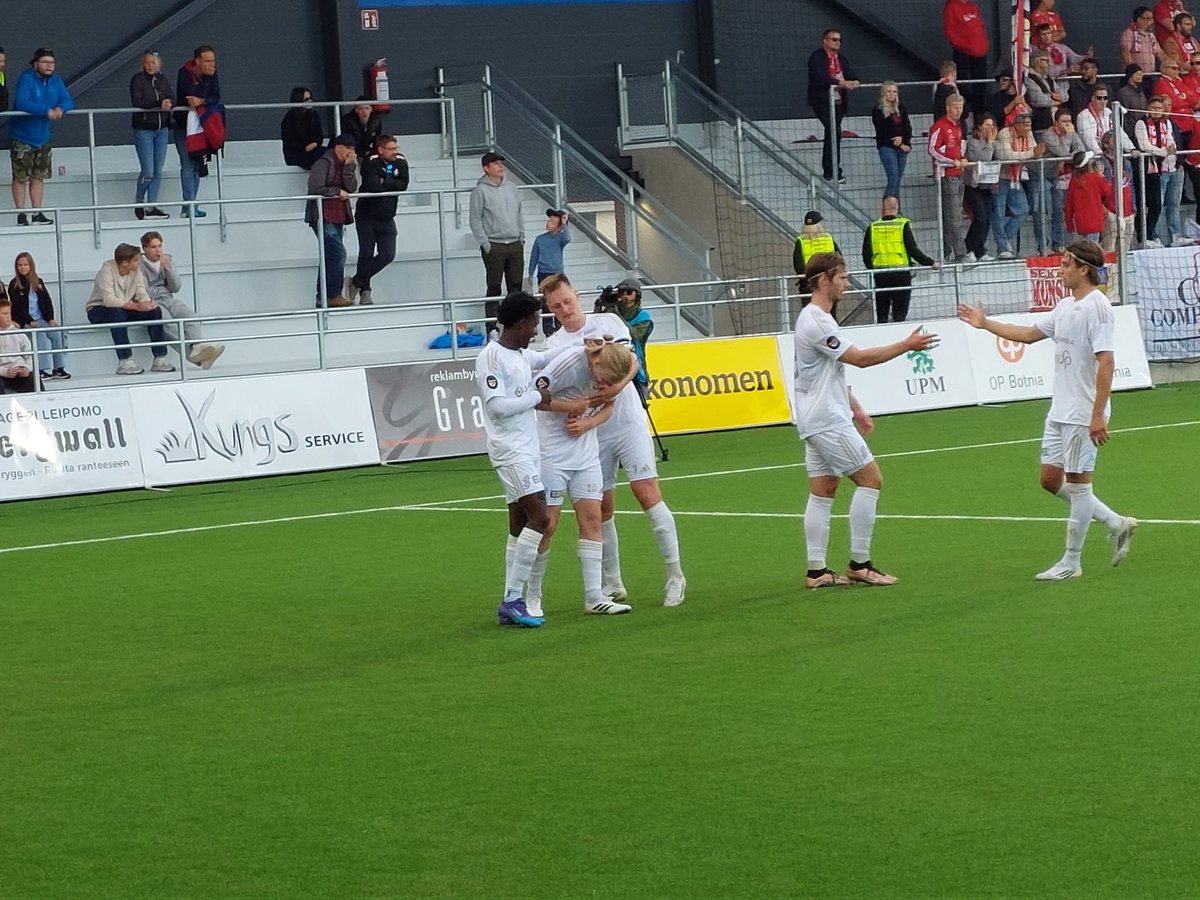 Kaiyun Sports-开云体育-塞那乔其小将帕纳嫩连续5轮破门，登上芬超射手榜榜首