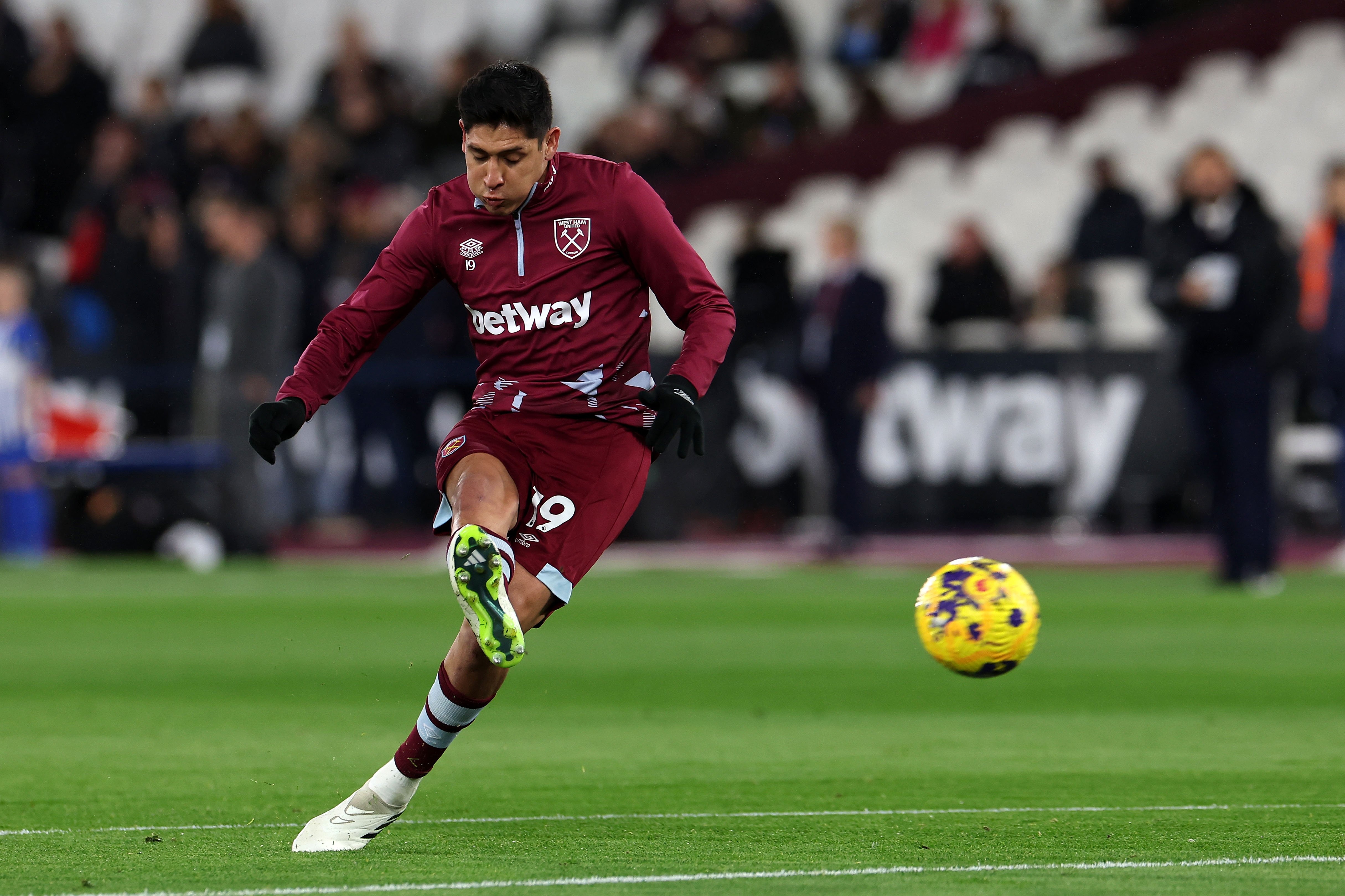 开云登录入口-罗马诺：费内巴切接近租借+选择买断签下埃德松-阿尔瓦雷斯