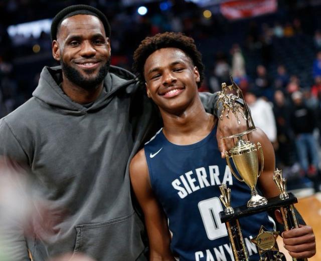 开云体育平台-布朗尼心脏骤停原因确定：先天性心脏缺陷 可治愈