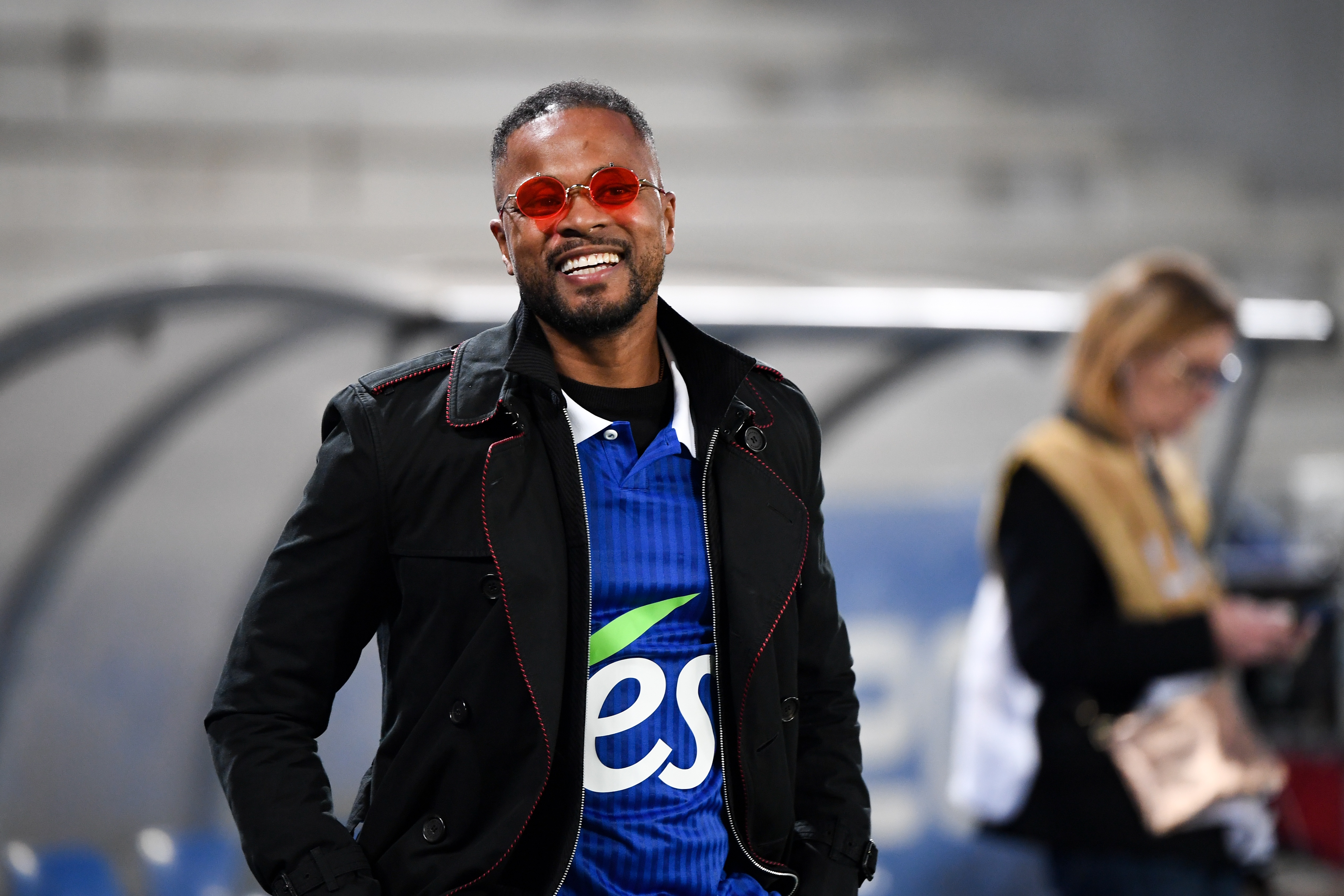 Kaiyun Sports-开云体育-埃弗拉：若帕尔默想复刻特维斯转投曼城带来的冲击，欢迎他来曼联