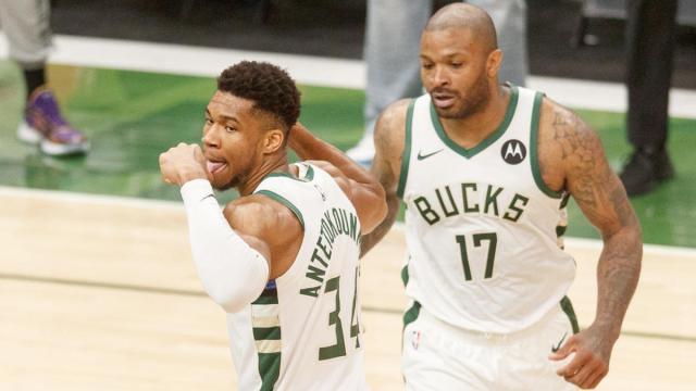 开云-爱游戏-对手阵容残缺不整 雄鹿面对的是机会更是挑战